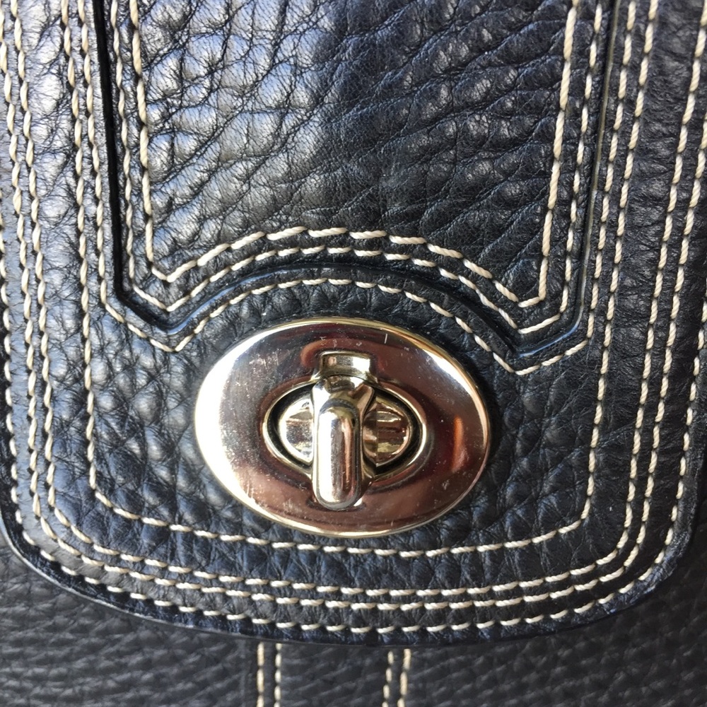 🖤Coach F13960 Black Hampton Pebble Leather Tote - Picture 6 of 11